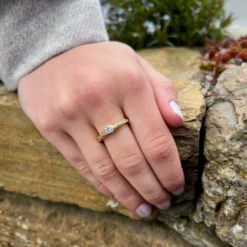 Matrix 0.25ct Diamond Ring In 18ct Yellow Gold 7 Matrix 0.25ct Diamond Ring In 18ct Yellow Gold -Outlet Jewel Orix Store 18Y DR0215Matrix0.25ctDiamondRingin18ctYellowGold