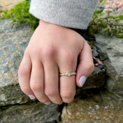 Matrix Diamond Ring Set In 9ct Yellow Gold -Outlet Jewel Orix Store 9Y DR0215Matrix0.25ctDiamondRingin9ctYellowGold 70b1ca1d 9b75 4961 9f54 c1aa5fe9800a