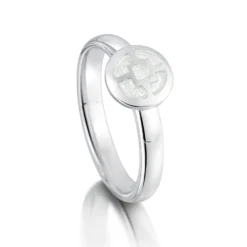 Mine Howe Ring In Crystal Enamel