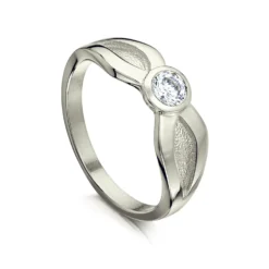 Saltire 0.25ct Diamond Ring In Platinum