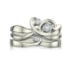 New Wave Diamond Ring Set In Platinum